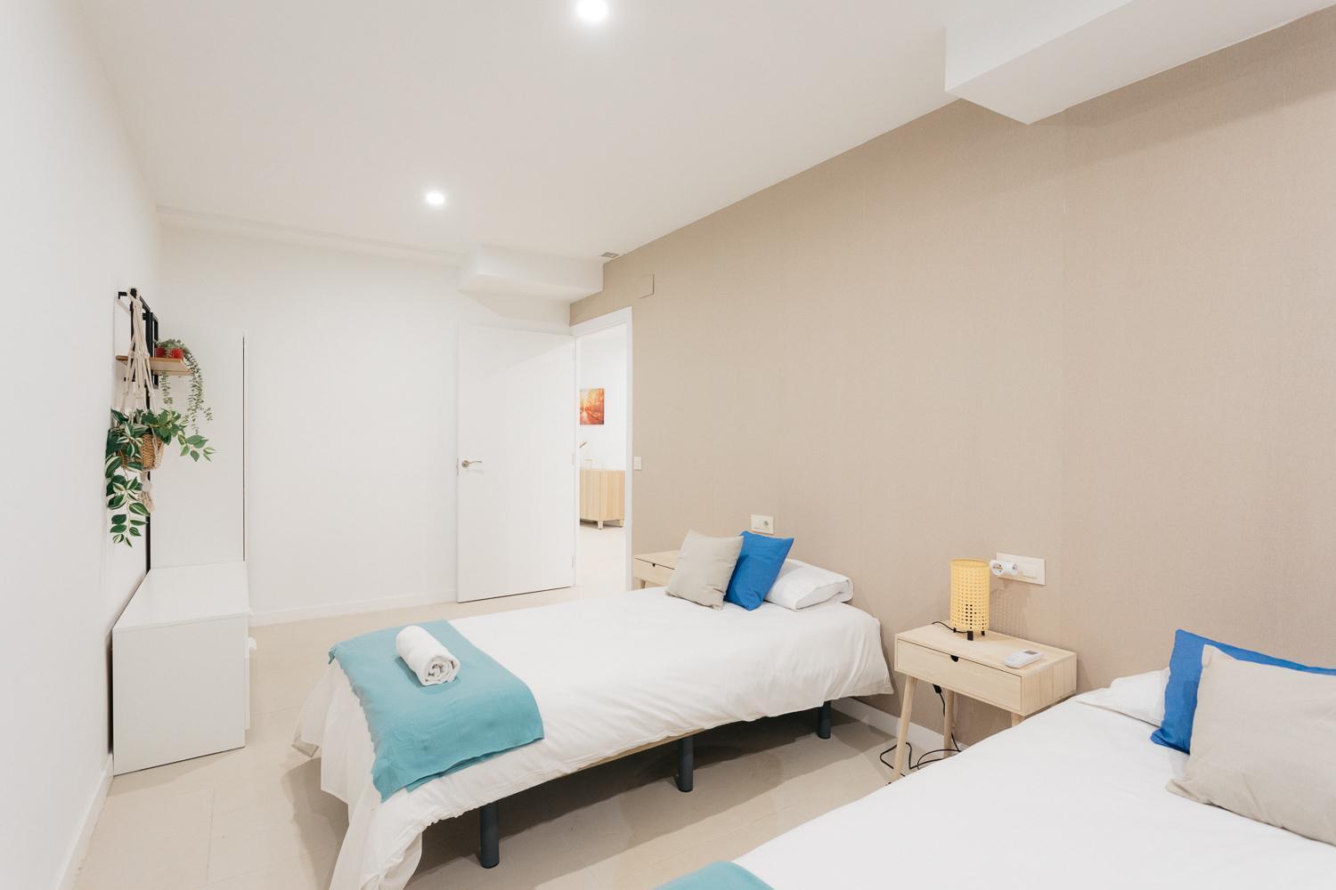 Amplio Apartamento Cerca Centro Historico Y Turia 5Pax 2 Bath Valencia Exteriör bild