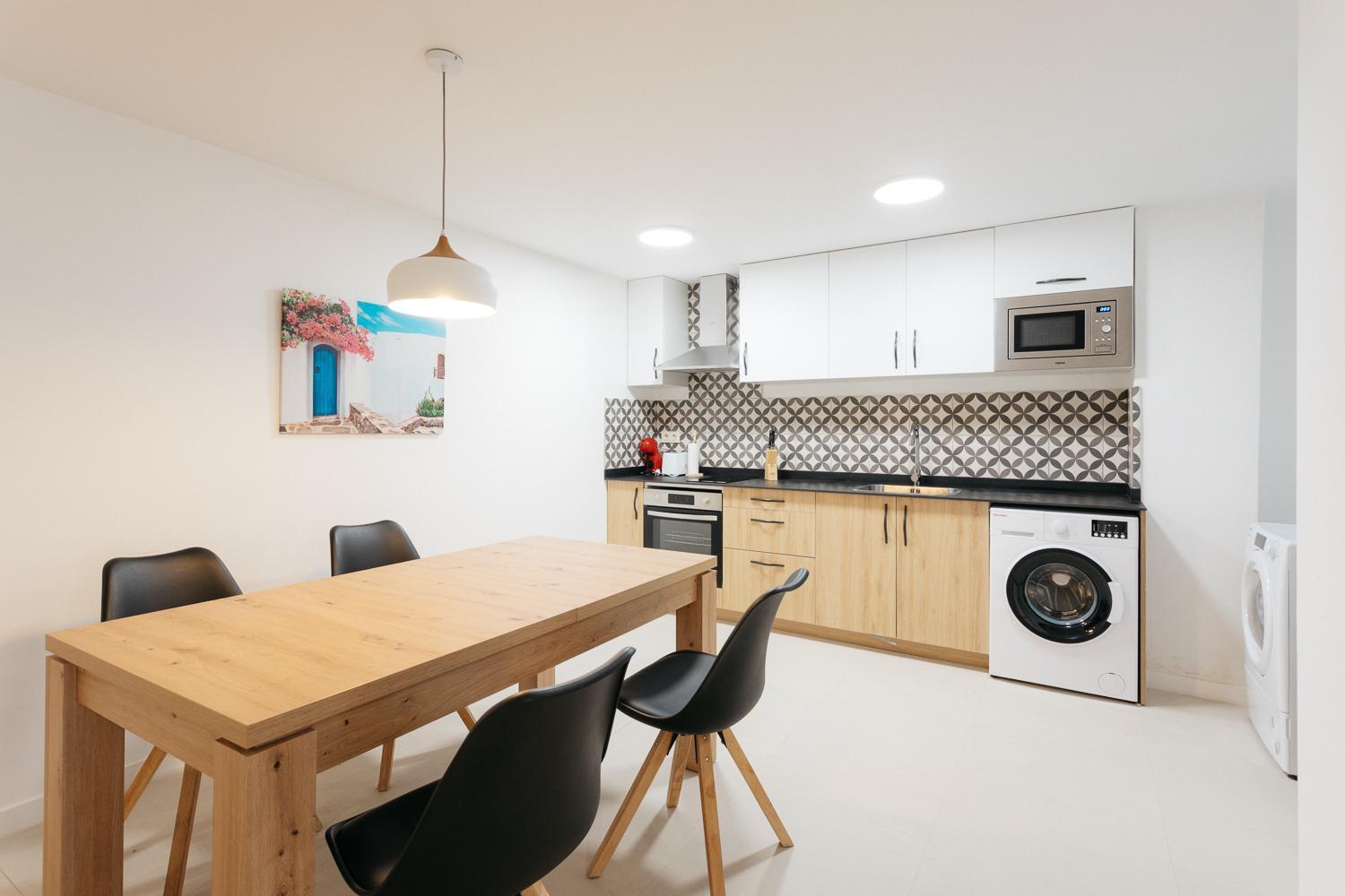 Amplio Apartamento Cerca Centro Historico Y Turia 5Pax 2 Bath Valencia Exteriör bild